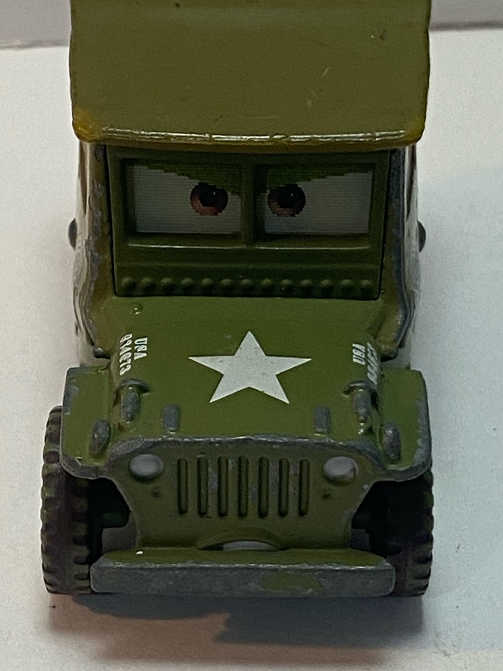 Mattel Disney Pixar Cars Sarge Radiator Springs 2